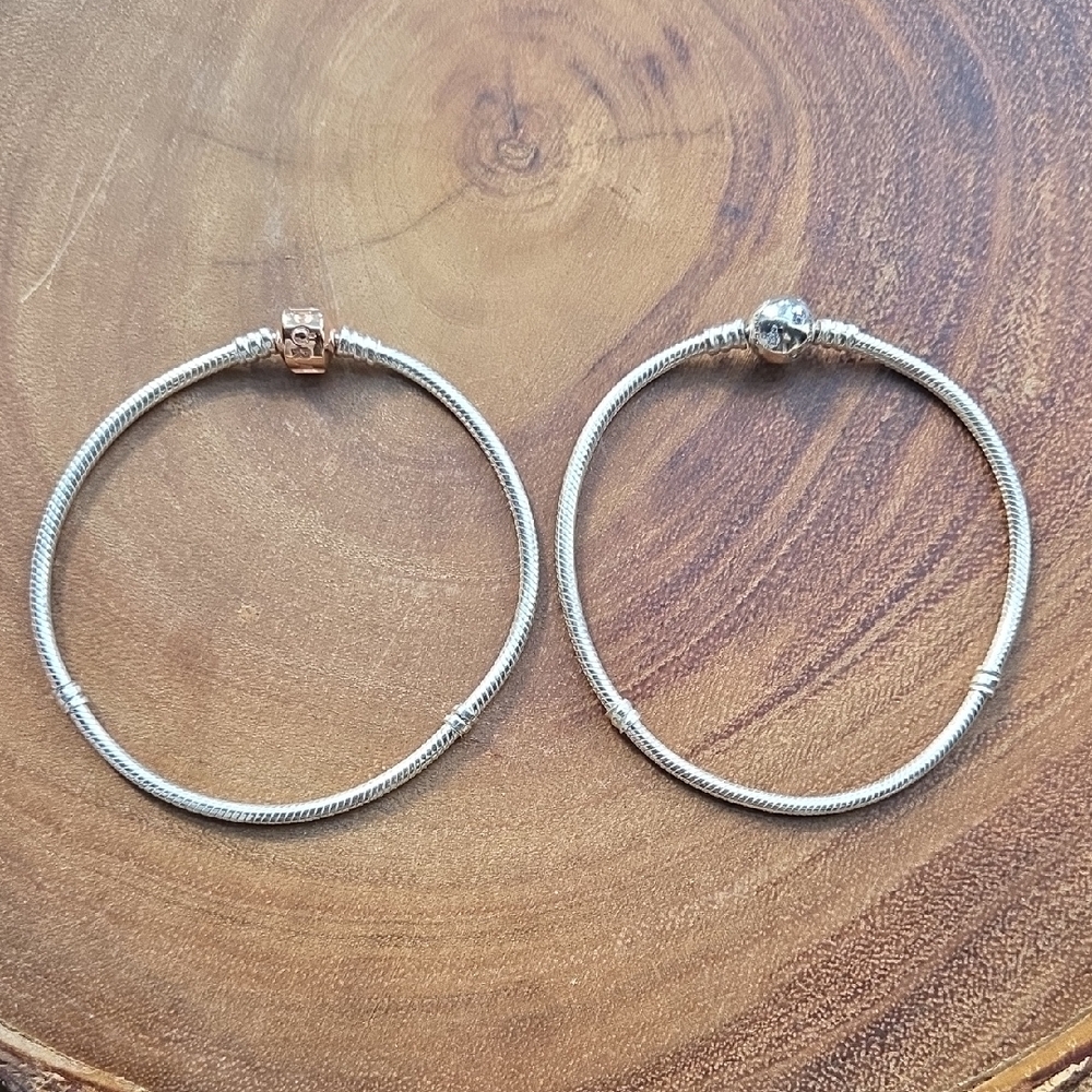 Pandora Moments Bracelet Mickey Mouse And Rose Gold Clasp Bracelet Set Size 9.1